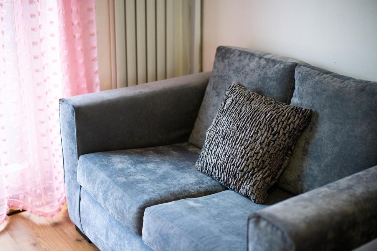 Private Parking, Garden, Close To Beach! Swansea Exterior foto